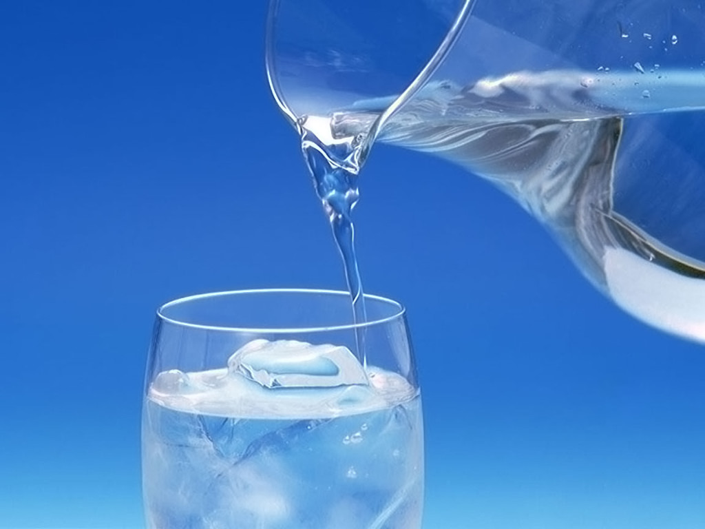 Пейте больше чистой сырой воды!